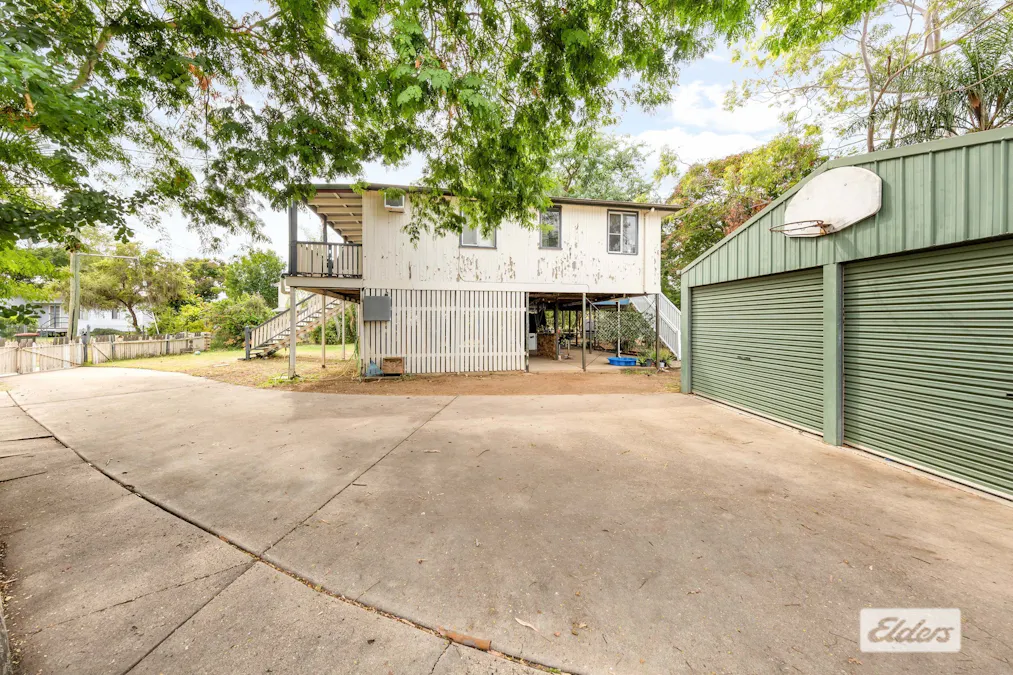 5 Edwards Place, Emerald, QLD, 4720 - Image 13