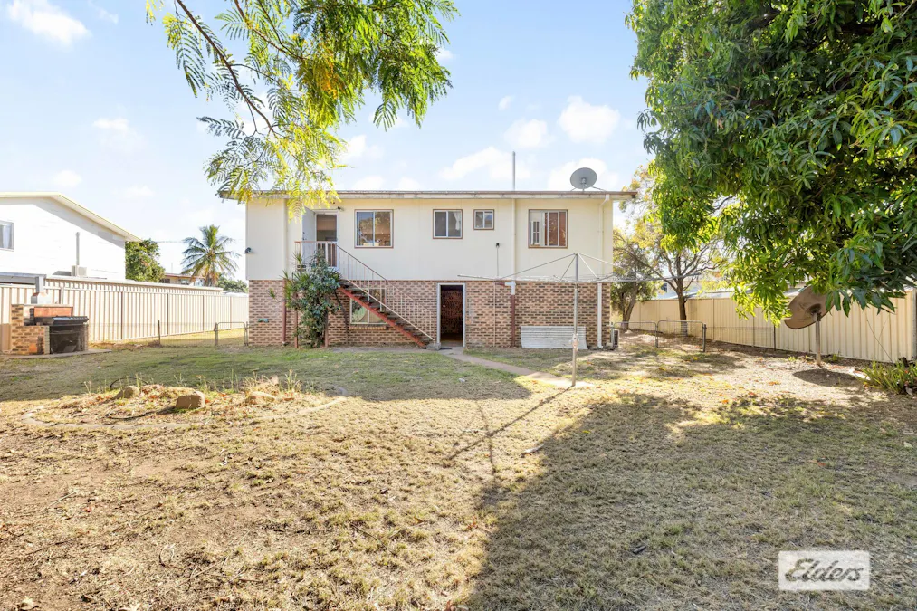 15 Gibson Grove, Emerald, QLD, 4720 - Image 18