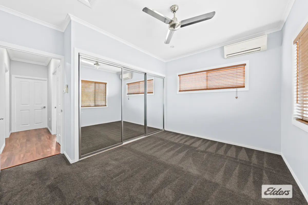 27 Topaz Street — photo 18 of 30