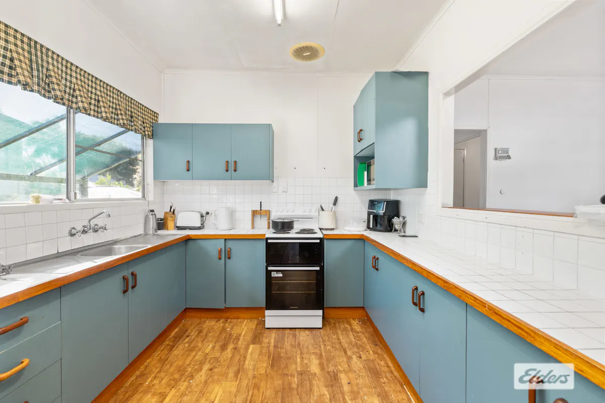5 Pryor Place — photo 2 of 21