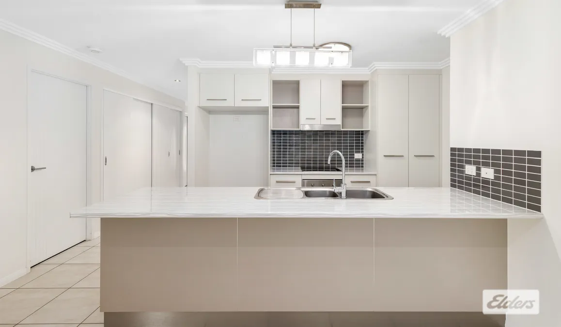63 Lakeside Drive, Emerald, QLD, 4720 - Image 2