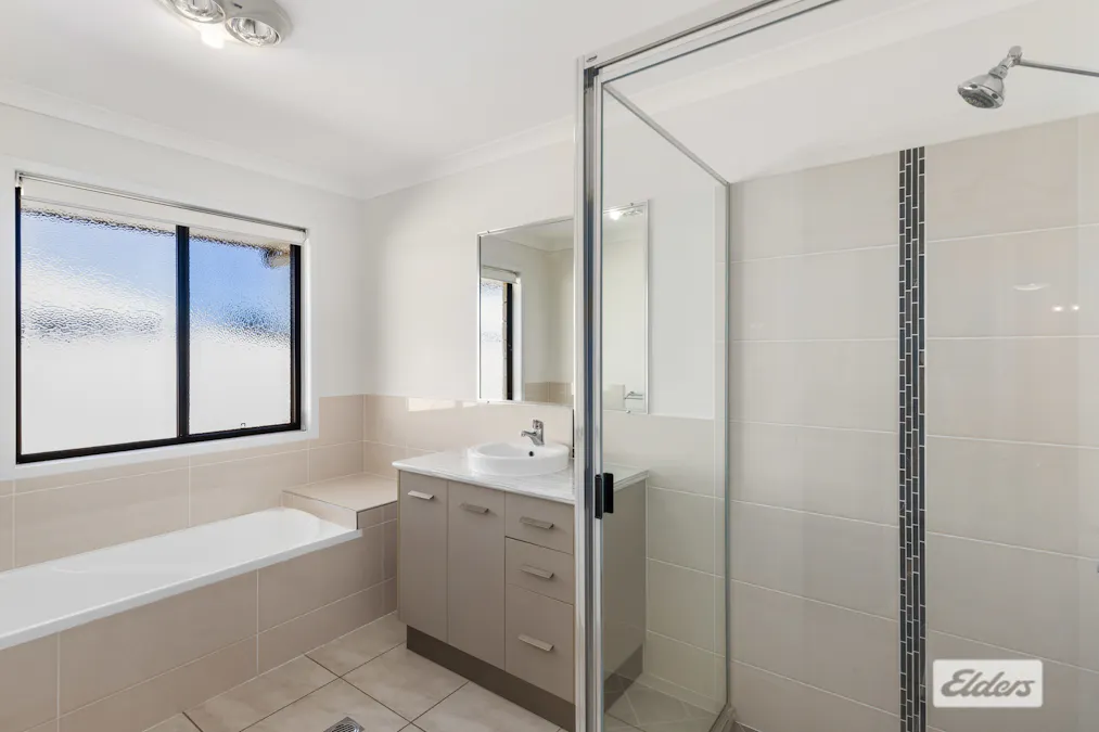 63 Lakeside Drive, Emerald, QLD, 4720 - Image 11