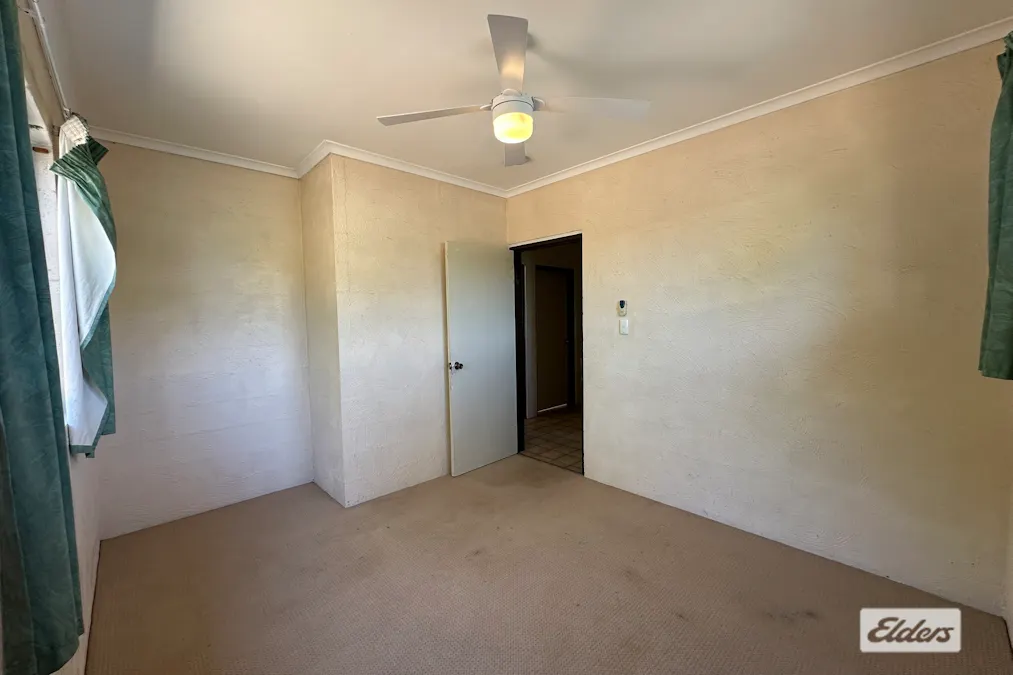 91 Harris Street, Emerald, QLD, 4720 - Image 10