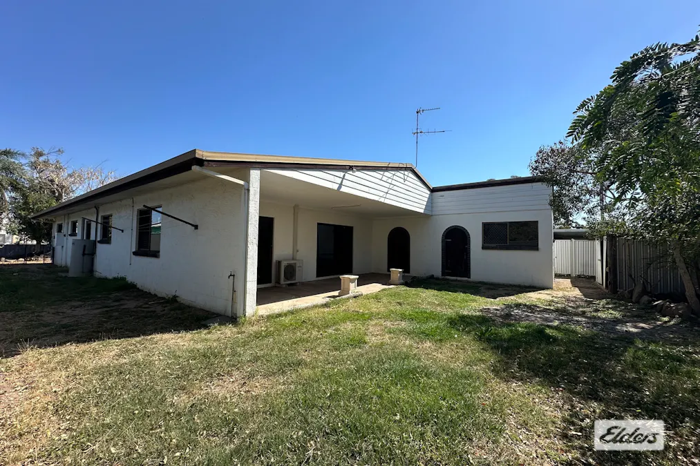 91 Harris Street, Emerald, QLD, 4720 - Image 13