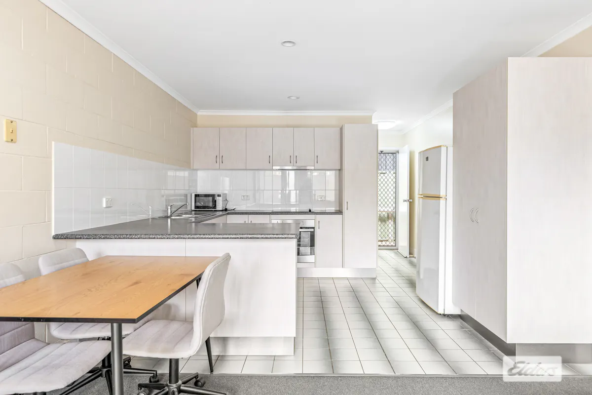 1-4/20 Opal Street — photo 15 of 27