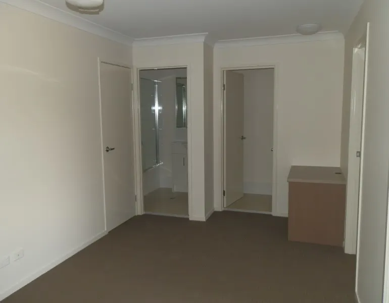 17/6 Sullivan Street, Emerald, QLD, 4720 - Image 4