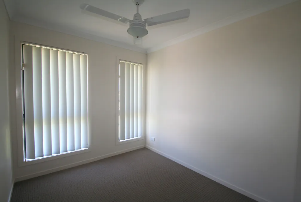 7 Jade Street, Emerald, QLD, 4720 - Image 5