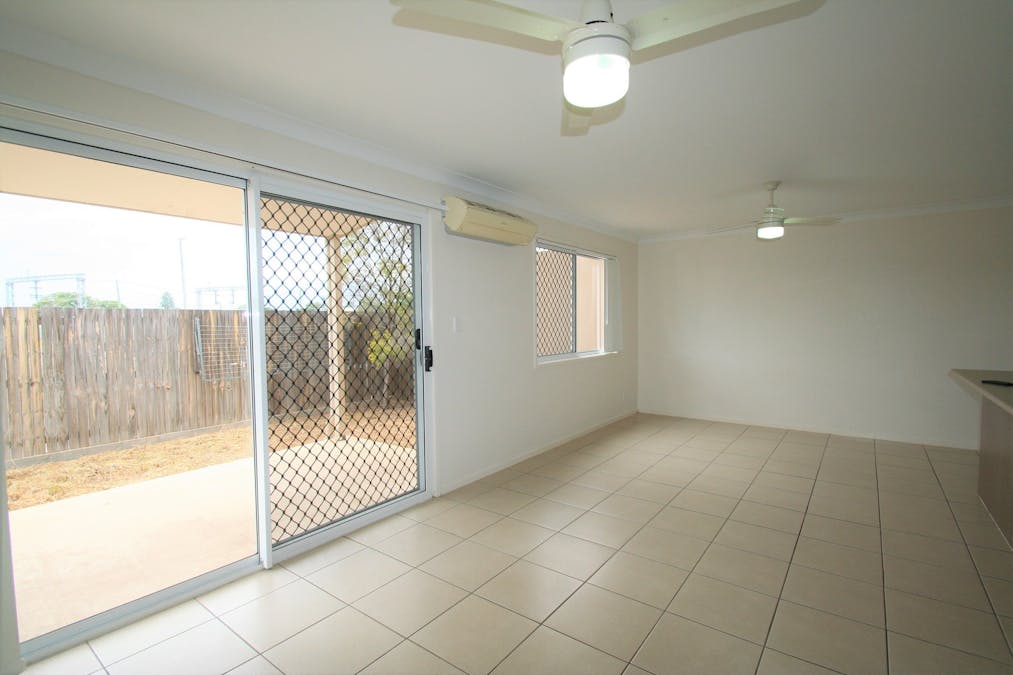 21/6 Sullivan Street, Emerald, QLD, 4720 - Image 4