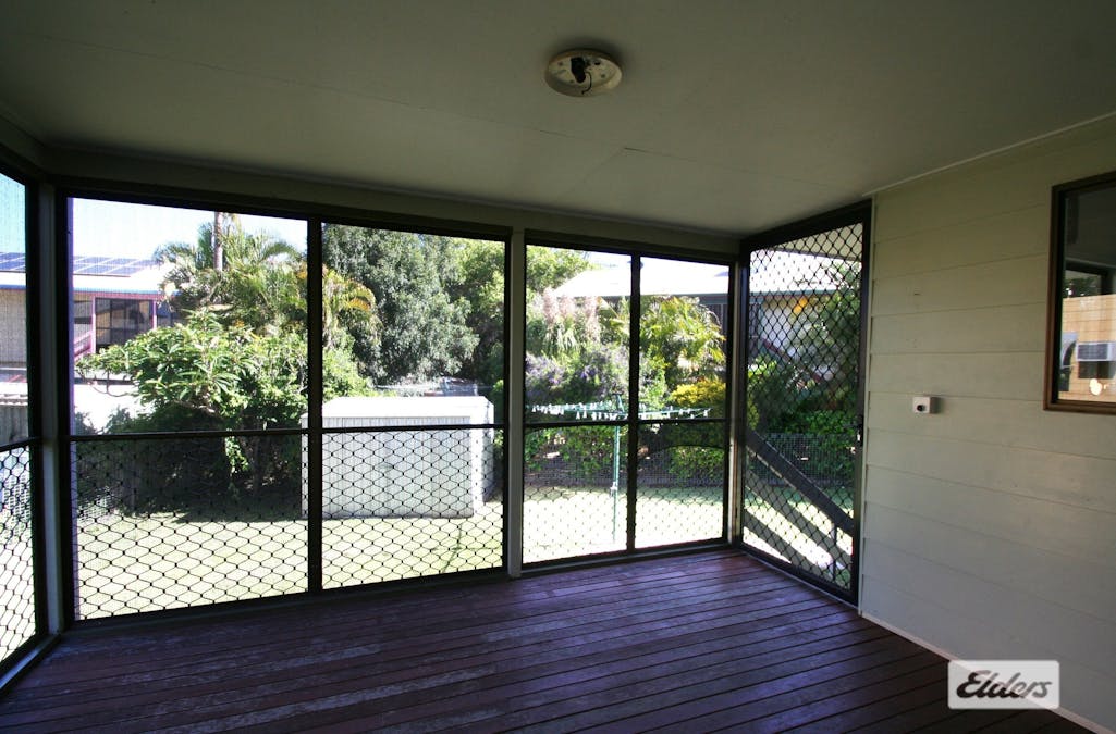 33 Bonython Drive, Emerald, QLD, 4720 - Image 10