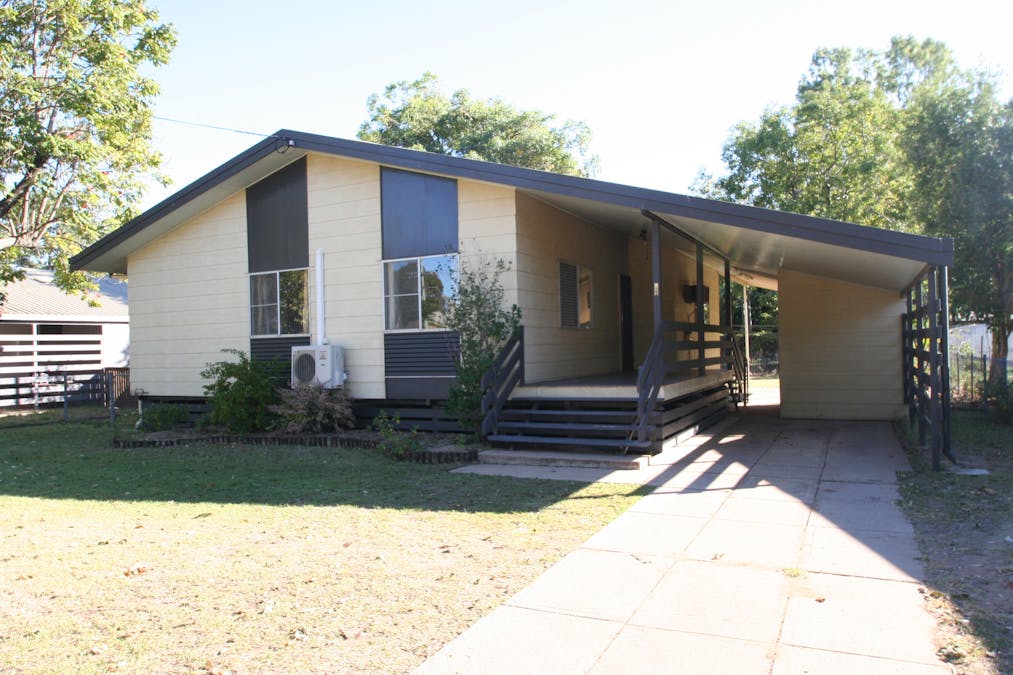 123 Harris Street, Emerald, QLD, 4720 - Image 1