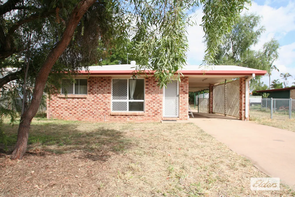 25 Barry Street, Emerald, QLD, 4720 - Image 1
