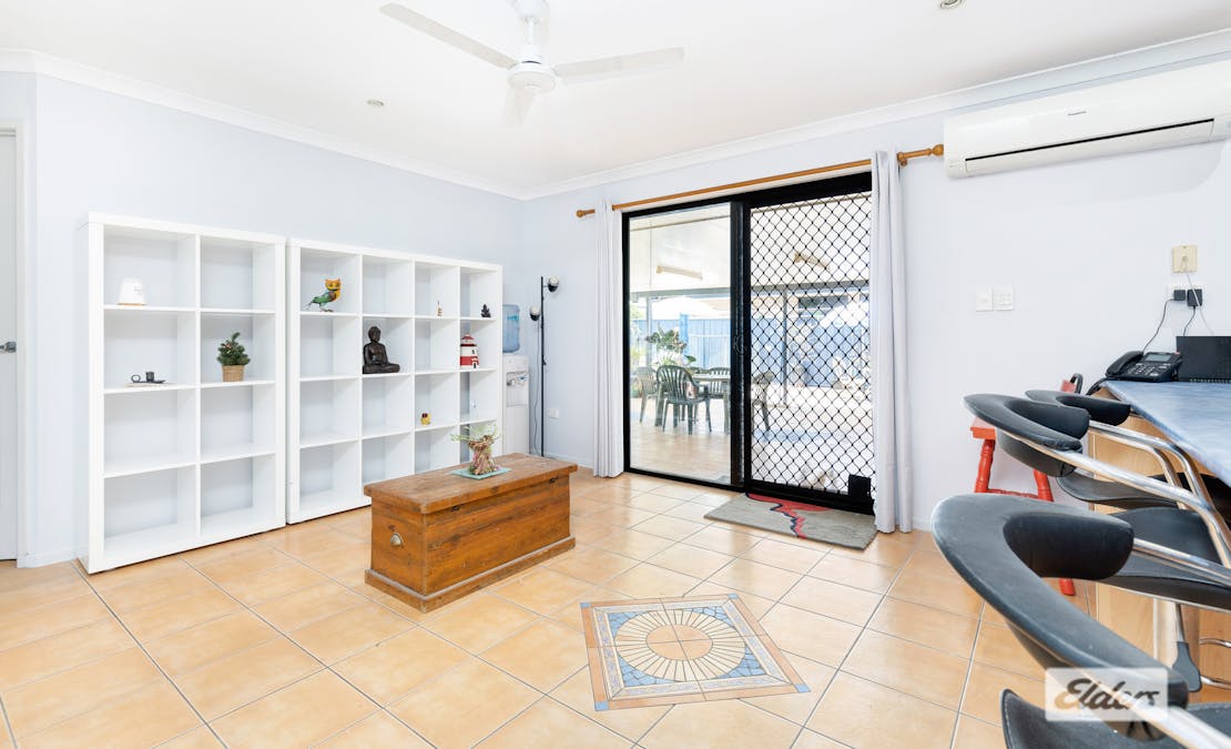 28 Dodd Drive, Emerald, QLD, 4720 - Image 5