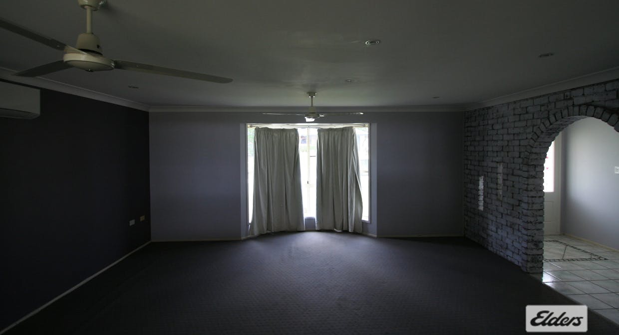 2 Jeppesen Drive, Emerald, QLD, 4720 - Image 3