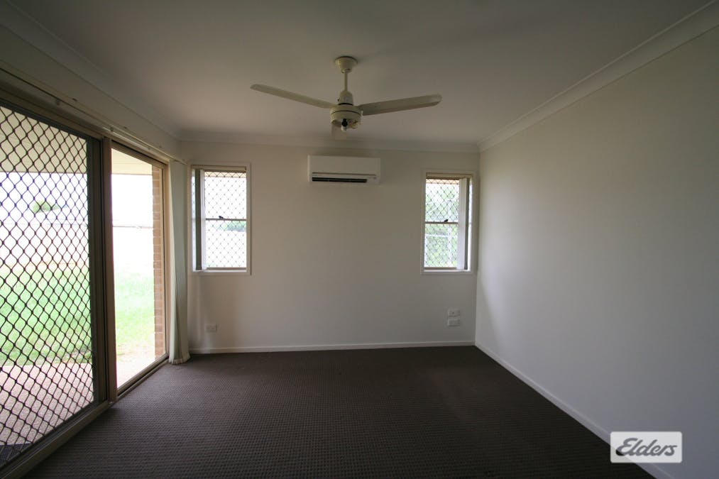 13 Windermere Street, Emerald, QLD, 4720 - Image 6