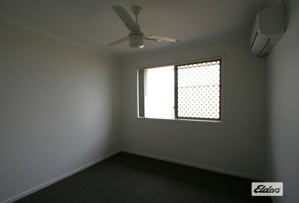 13 Windermere Street, Emerald, QLD, 4720 - Image 9
