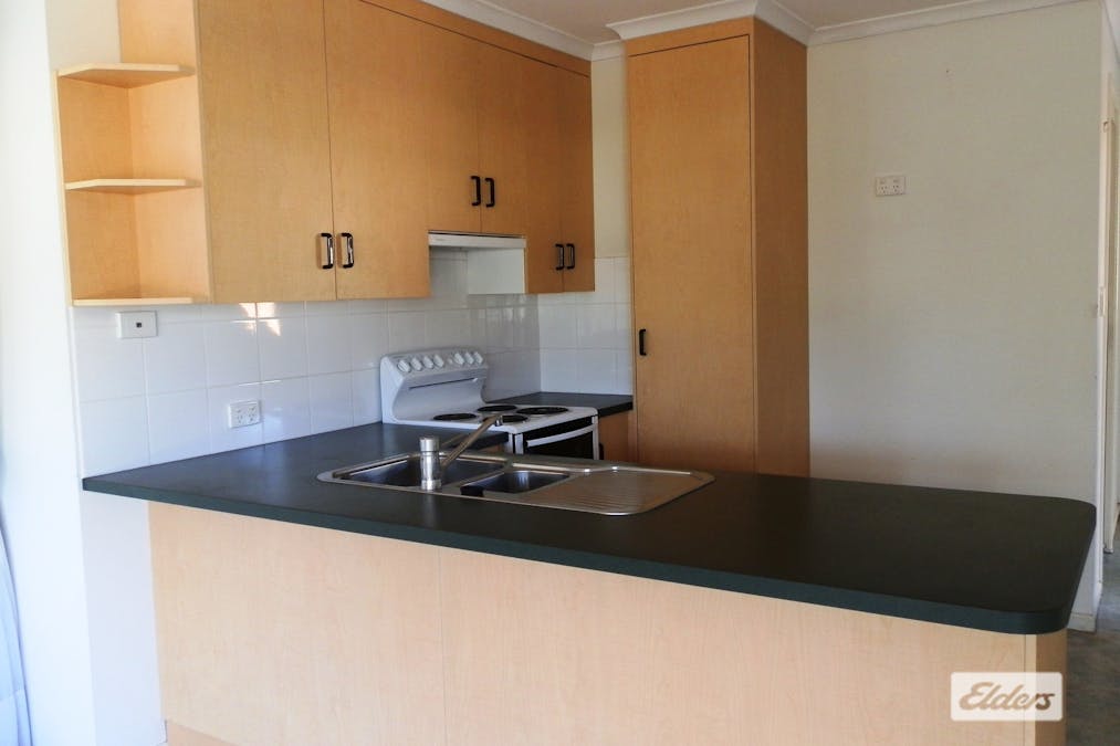 1/39 Campbell Street, Emerald, QLD, 4720 - Image 3