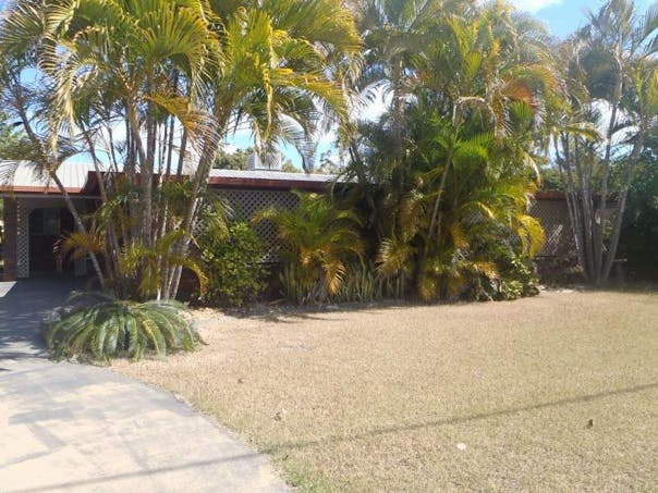 11 Eubar Place, Emerald, QLD, 4720 - Image 1