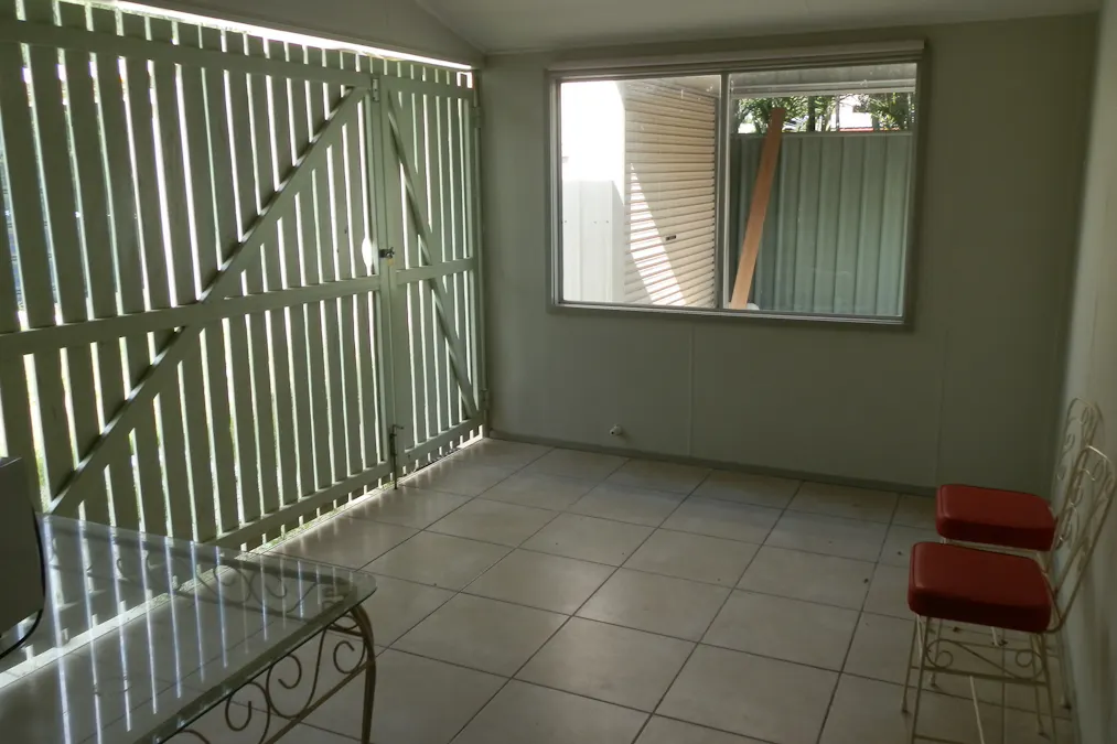 5 Pryor Place, Emerald, QLD, 4720 - Image 7