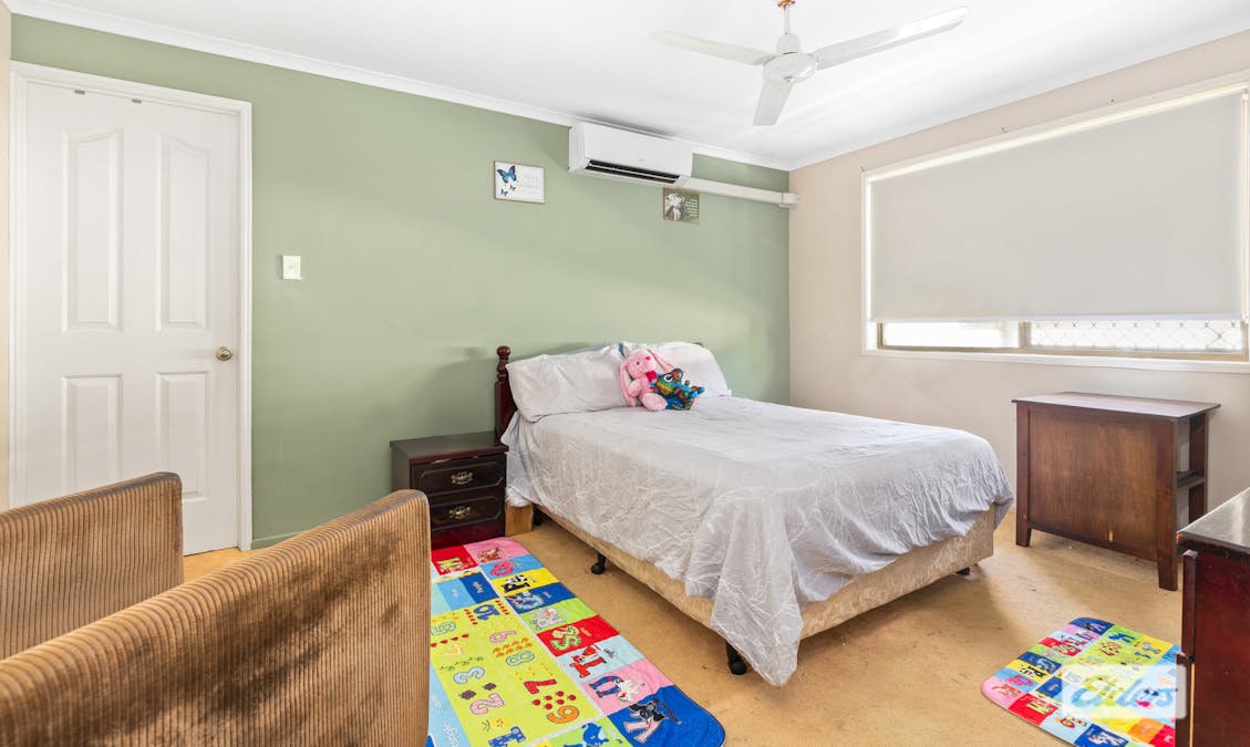 183 Borilla Street, Emerald, QLD, 4720 - Image 7