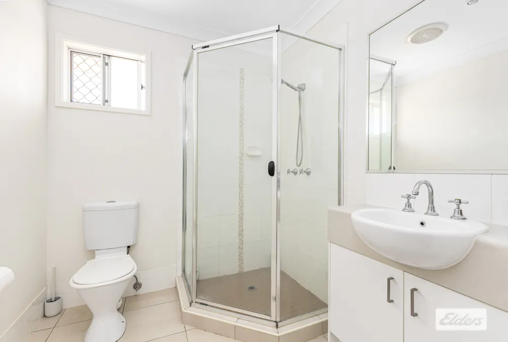 14 Scenic Drive, Emerald, QLD, 4720 - Image 10