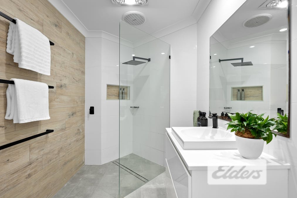 10 Bridgewater Close, Eleebana, NSW, 2282 - Image 10