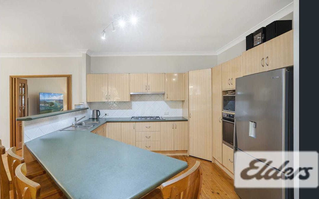 8 Roberts Circuit, Lambton, NSW, 2299 - Image 3