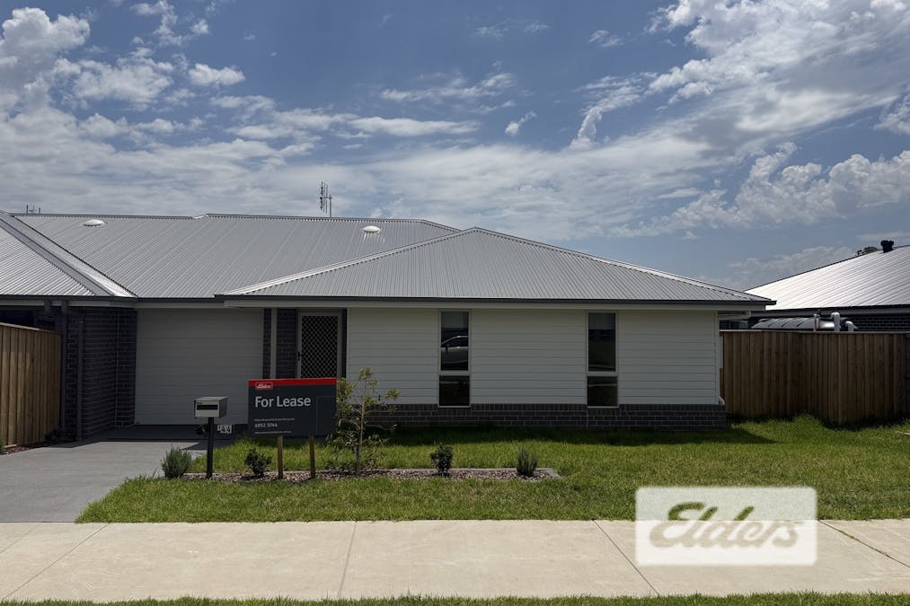 1/44 Malachite Street, Chisholm, NSW, 2322 - Image 1