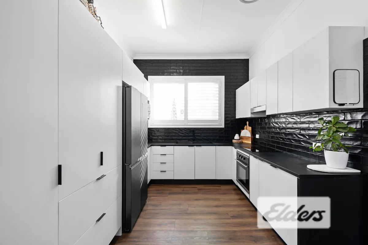 386 Newcastle Road — photo 7 of 14