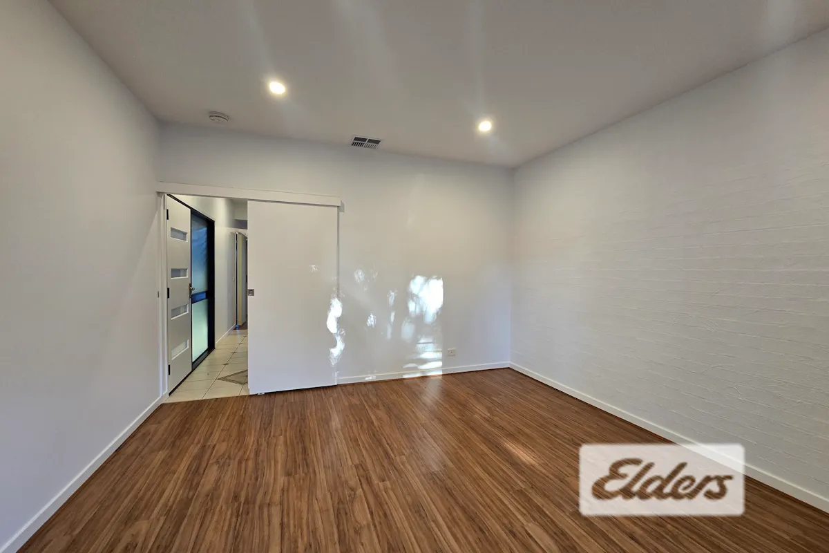 1/15 Emerald Street — photo 4 of 14
