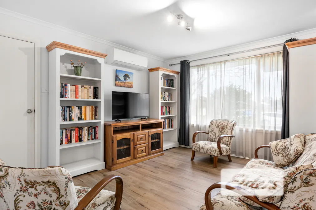 2/1 Weemala Close, Aberglasslyn, NSW, 2320 - Image 4
