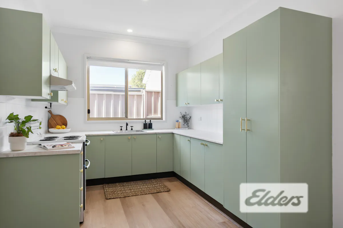 39 Pearson Street — photo 3 of 13