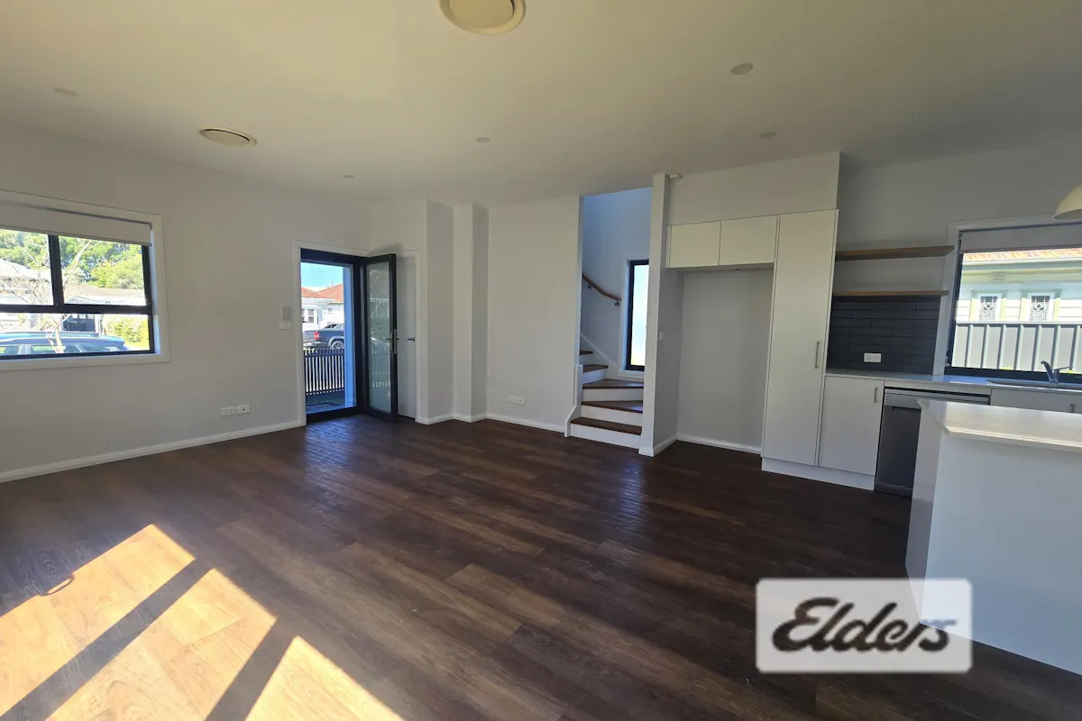 1/41 Brett Street — photo 3 of 14