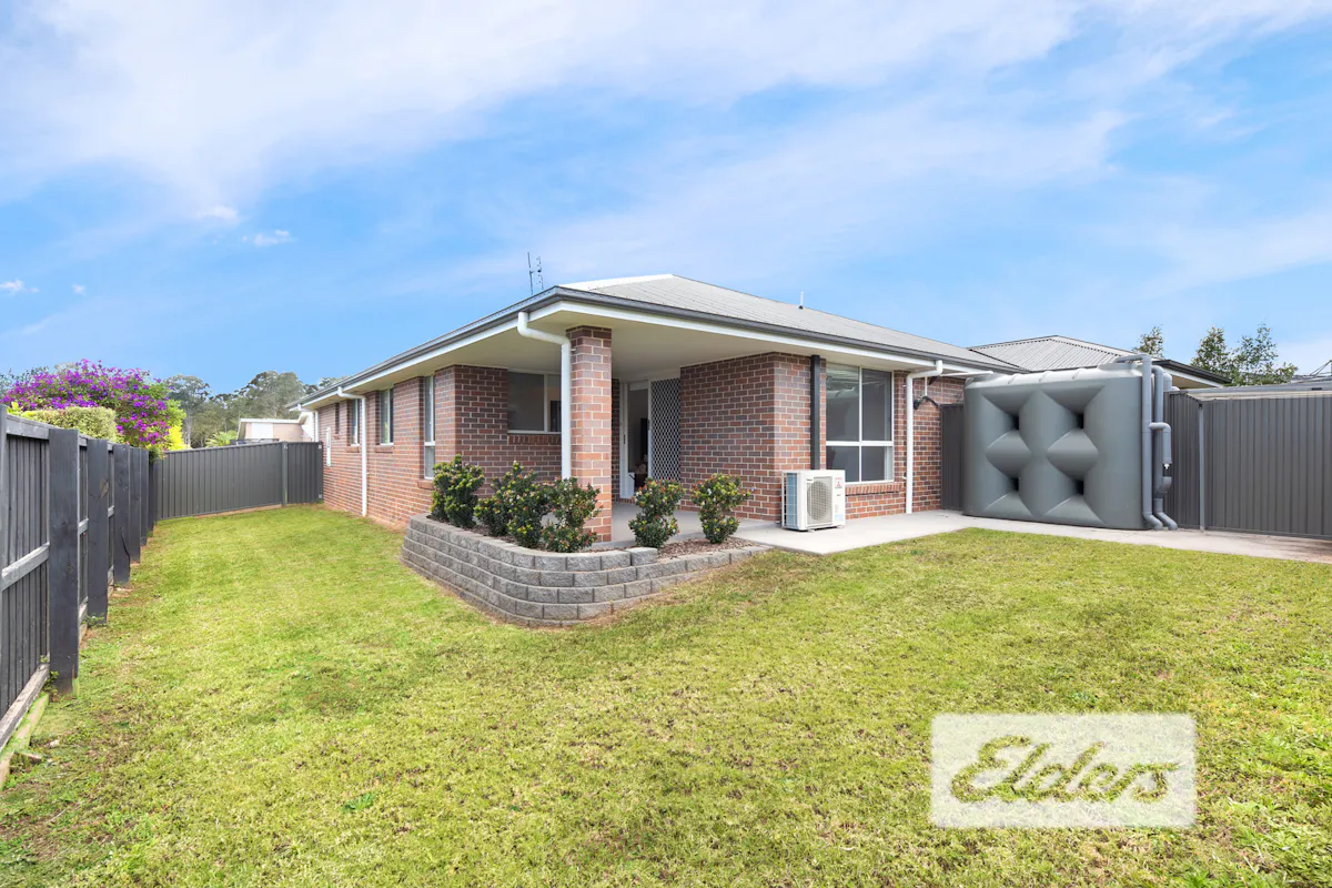 52 Mountain Ash Drive — photo 8 of 15