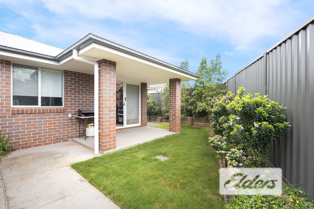 52 Mountain Ash Drive — photo 14 of 15