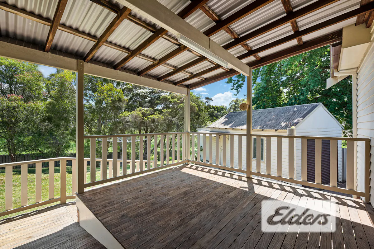 37 Delauret Square — photo 8 of 11