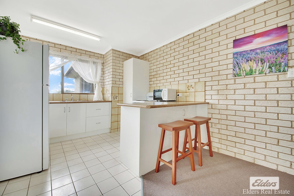 5/5 Percy Ford Street, Cooee Bay, QLD, 4703 - Image 4