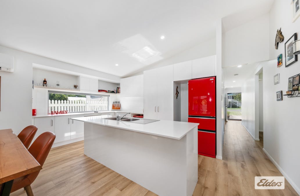 4 Ware Avenue, Causeway Lake, QLD, 4703 - Image 6