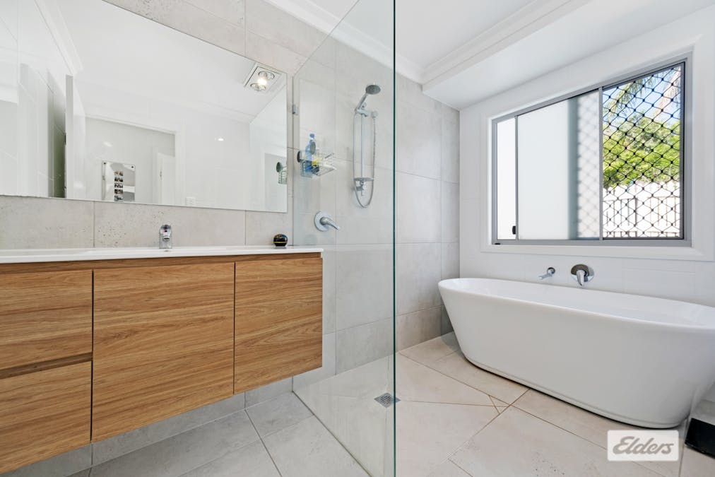 4 Ware Avenue, Causeway Lake, QLD, 4703 - Image 15