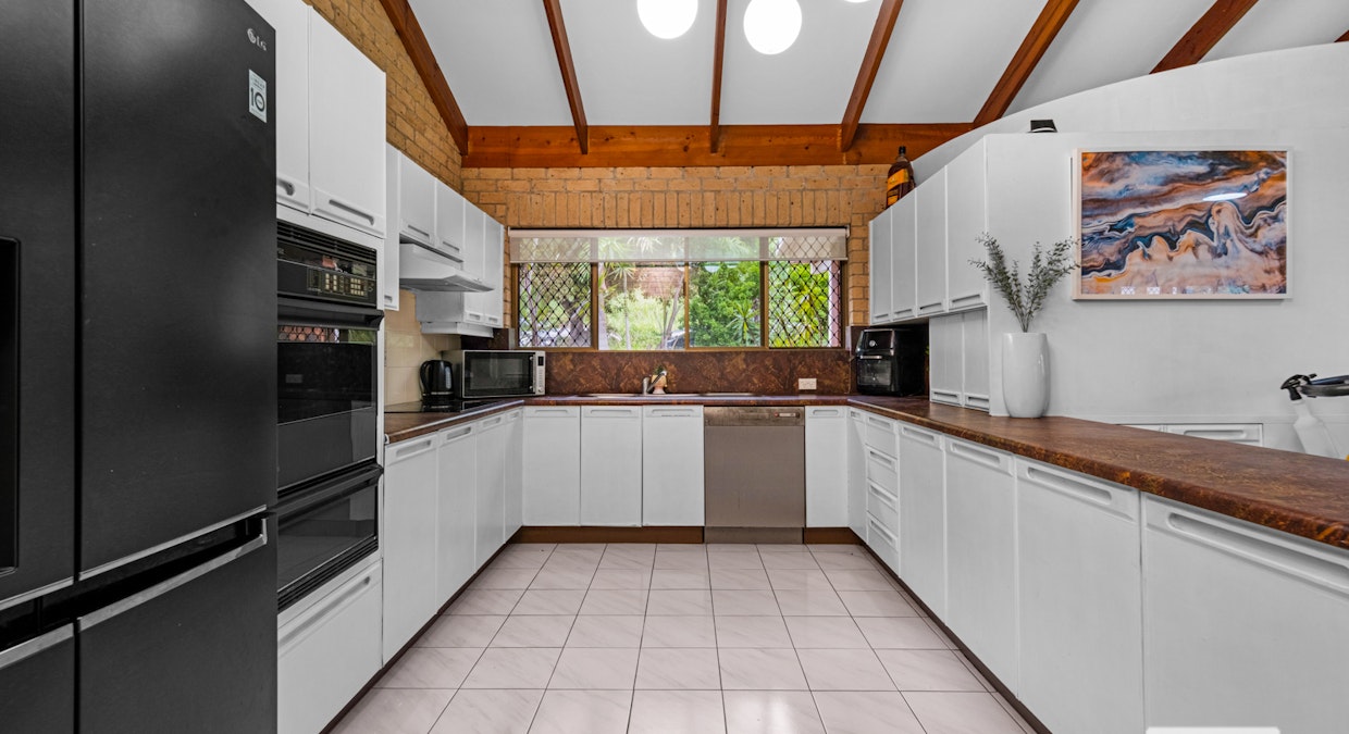 43 Guthrie Street, Frenchville, QLD, 4701 - Image 6