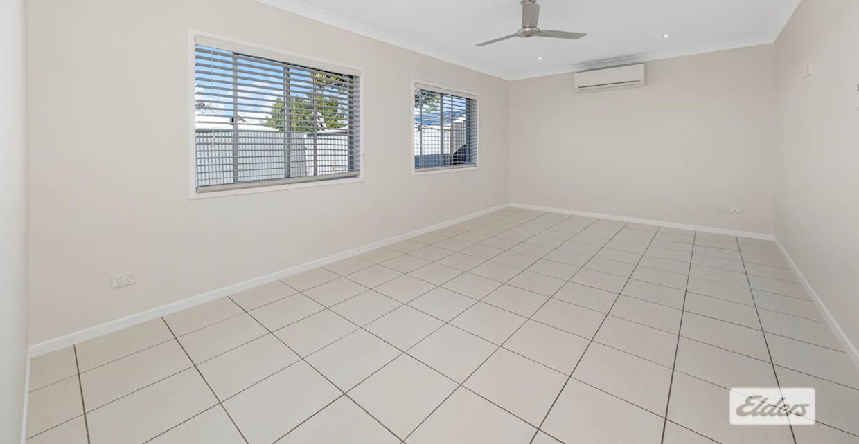 23 Olympia Avenue, Barlows Hill, QLD, 4703 - Image 10