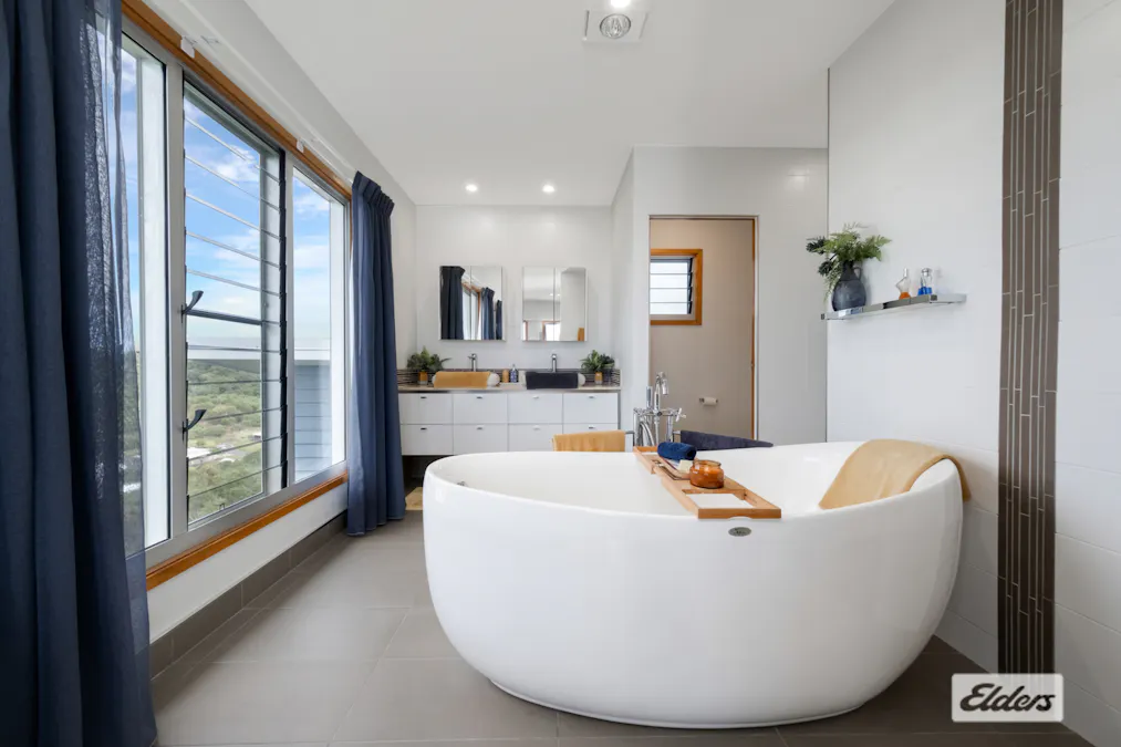 21 Buccaneer Avenue, Lammermoor, QLD, 4703 - Image 27