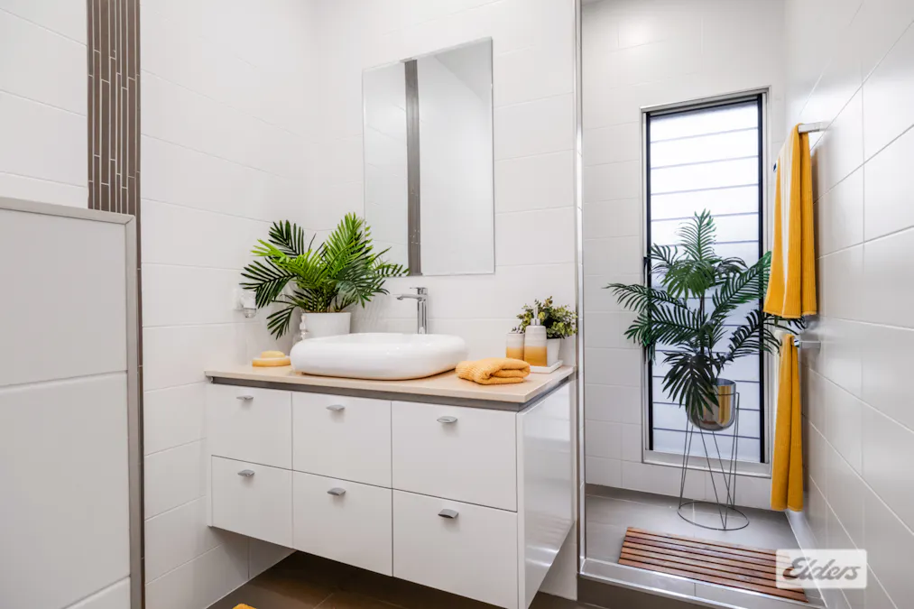 21 Buccaneer Avenue, Lammermoor, QLD, 4703 - Image 17