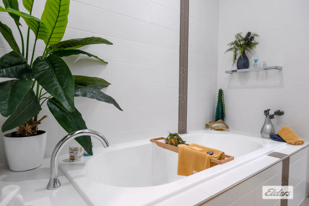 21 Buccaneer Avenue, Lammermoor, QLD, 4703 - Image 35