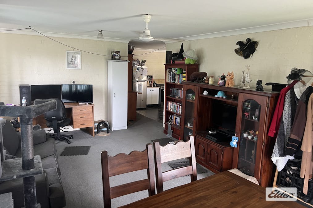 175 German Street , Norman Gardens, QLD, 4701 - Image 5