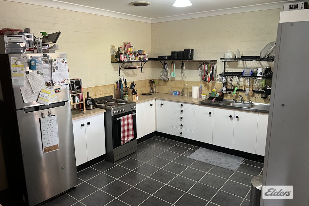 175 German Street , Norman Gardens, QLD, 4701 - Image 6