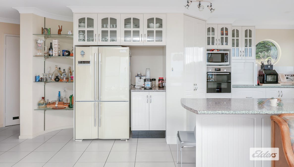 227 Panorama Road, Barlows Hill, QLD, 4703 - Image 16