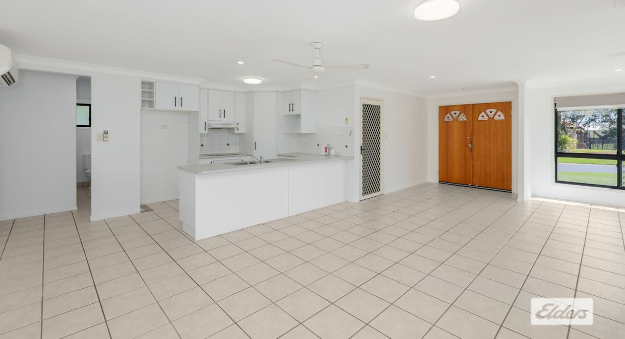 16 Cypress Avenue, Norman Gardens, QLD, 4701 - Image 7