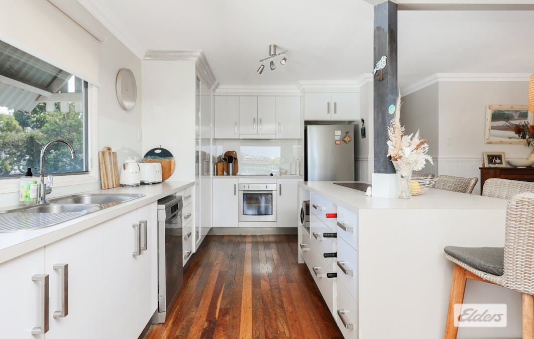 23 Pandanus Street, Cooee Bay, QLD, 4703 - Image 12