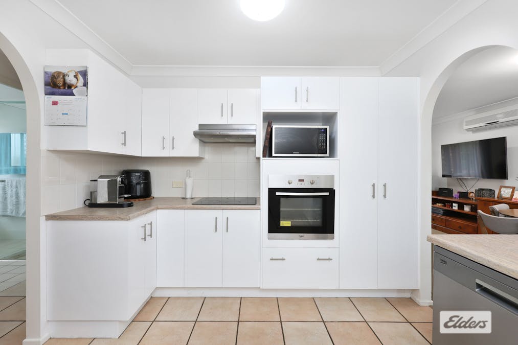 7 Meyenberg Court, Norman Gardens, QLD, 4701 - Image 5