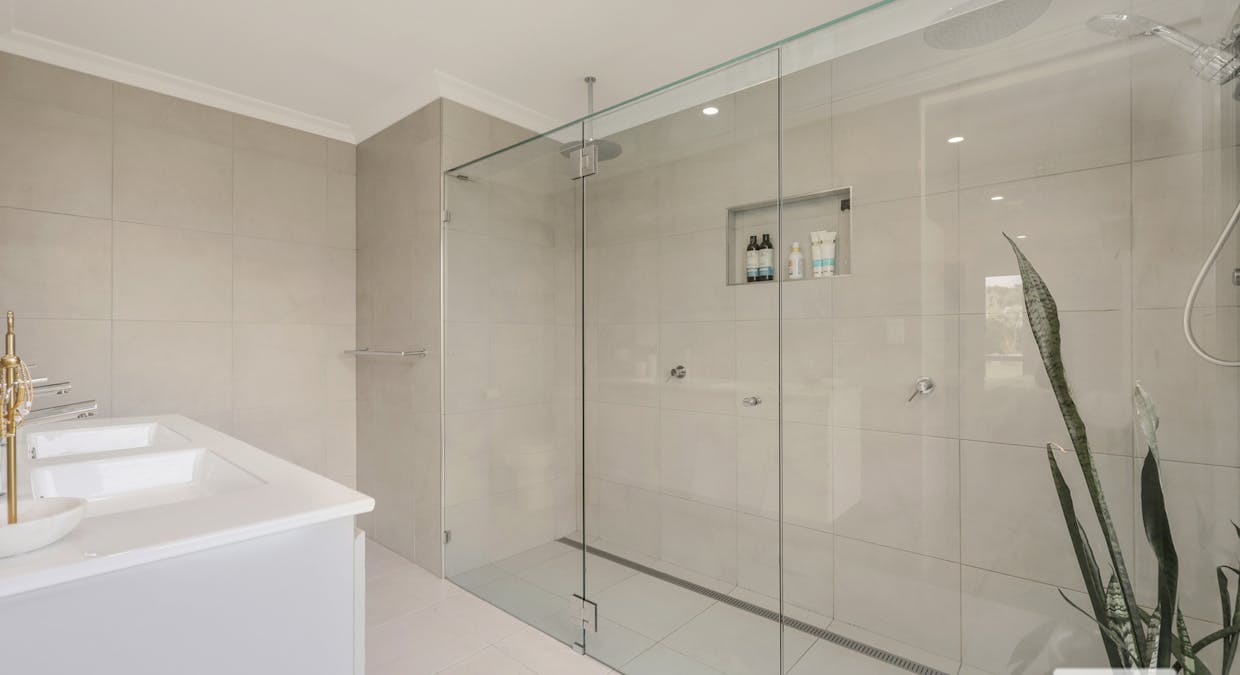 2 Masthead Place, Hidden Valley, QLD, 4703 - Image 10